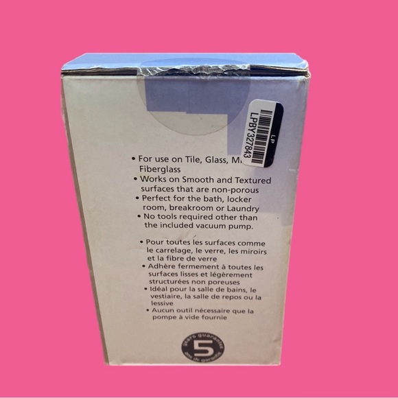 WENKO - Vacuum-Loc Wall Shelf Quadro - No Drilling Required - Picture 8 of 13